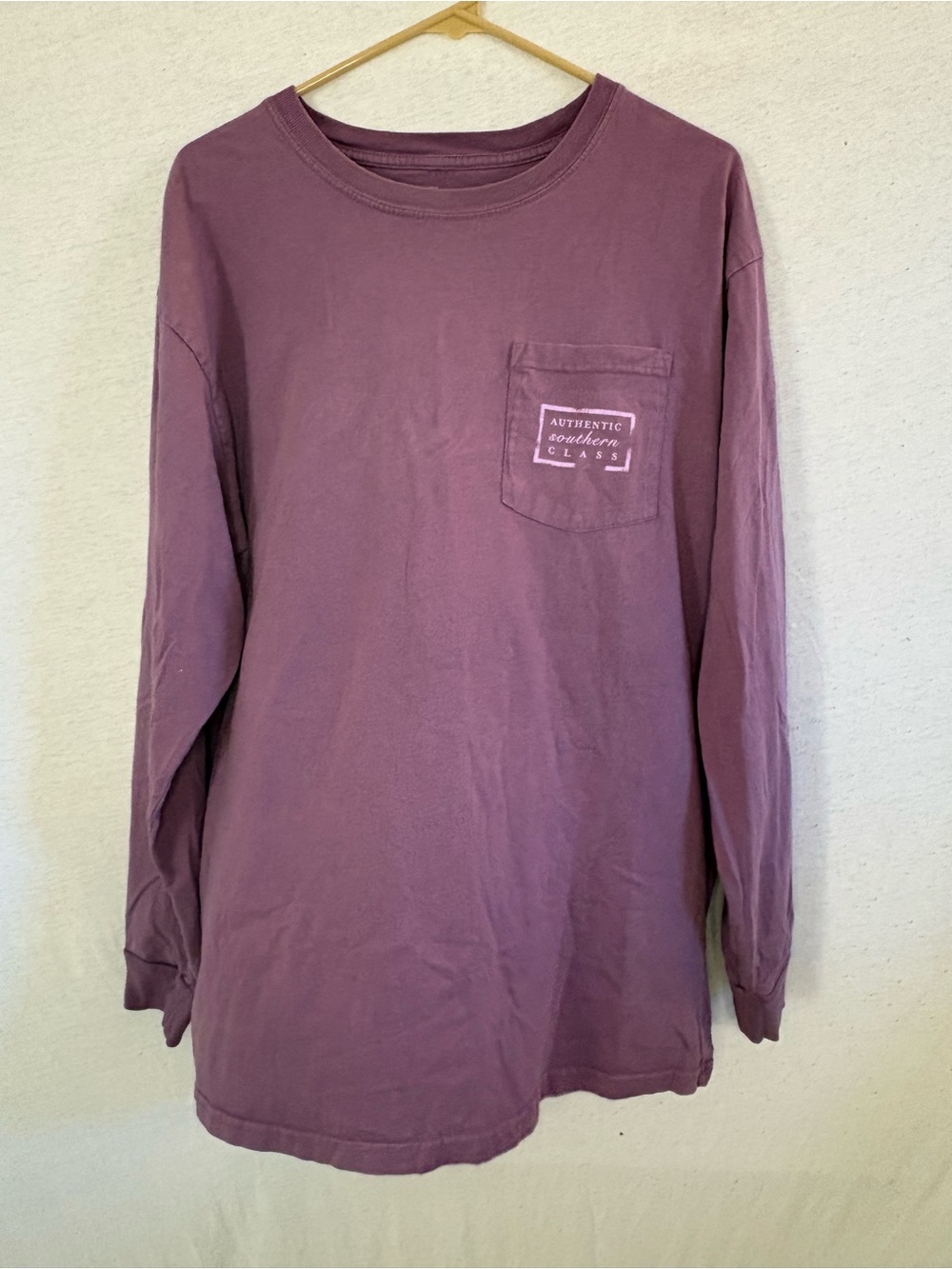 Southern Marsh Women’s L NC Heritage Purple Long Sleeve Pocket Duck Tee